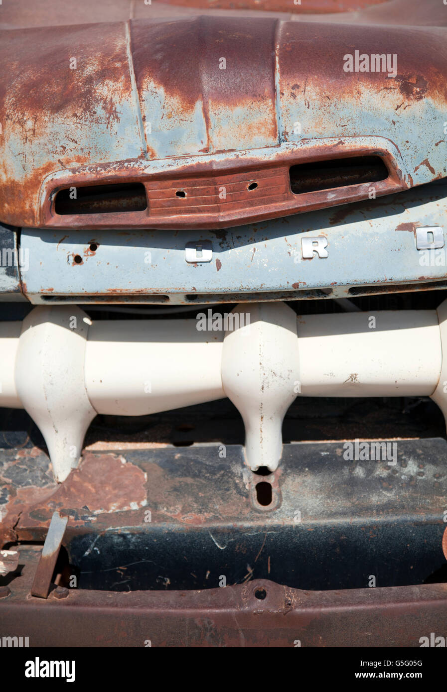 Car bumper bumpers hi-res stock photography and images - Alamy