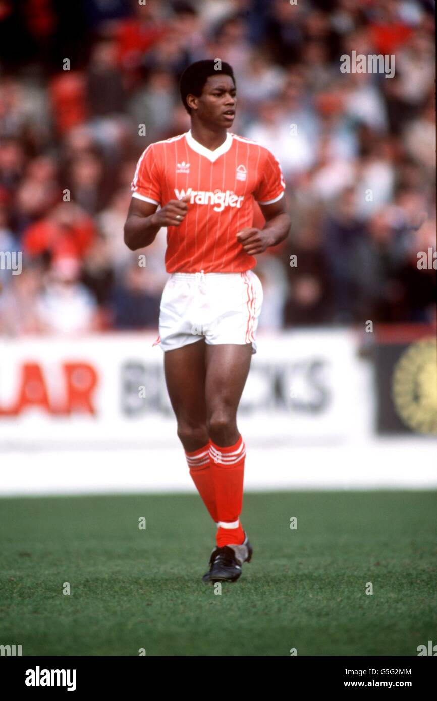 Chris fairclough of nottingham forest hi-res stock photography and images -  Alamy