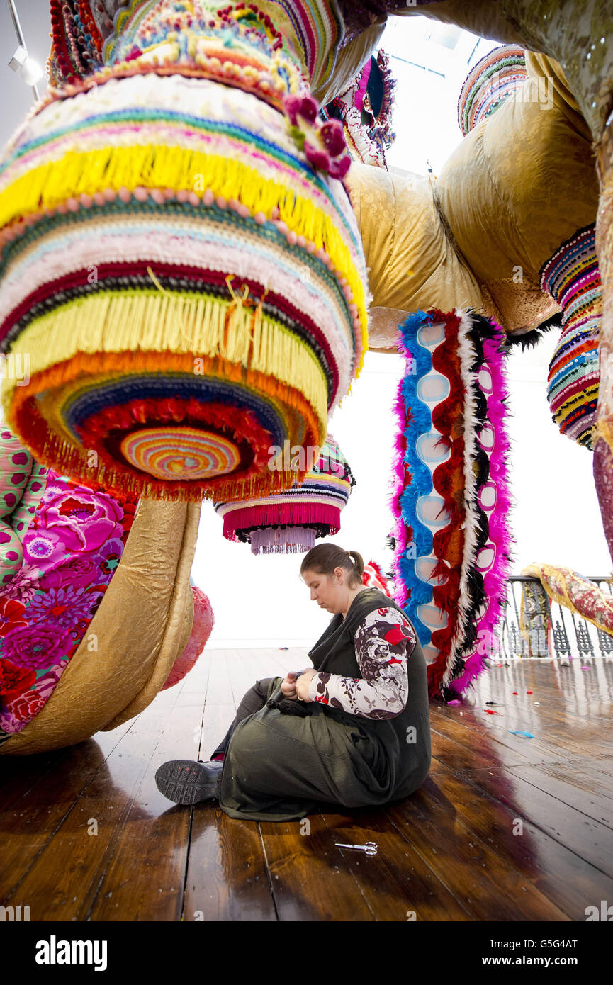 Portuguese artist joana vasconcelos pictured with her work crown hi-res ...
