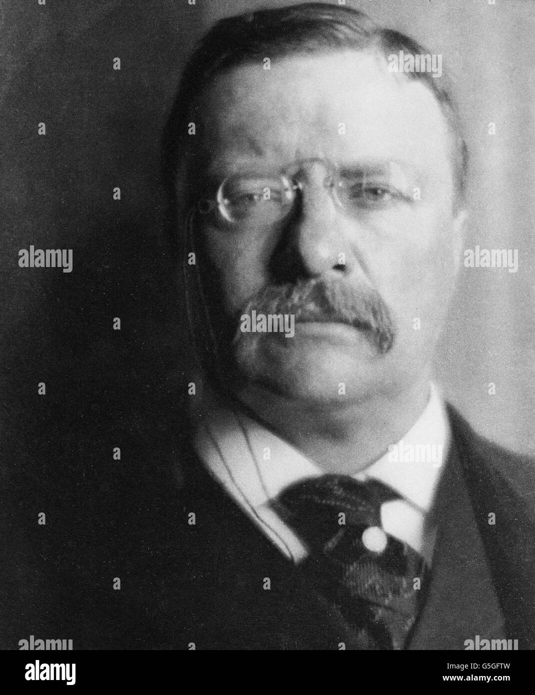 Ann Langdon's Instagram, Twitter & Facebook on IDCrawl