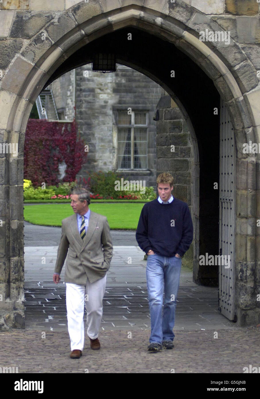 Prince William arriving at St. Andrews University, St. Andrews, Scotland, where he is to study an art history degree. He was accompanied by his father Prince Charles, The Duke of Rothesay. Stock Photo