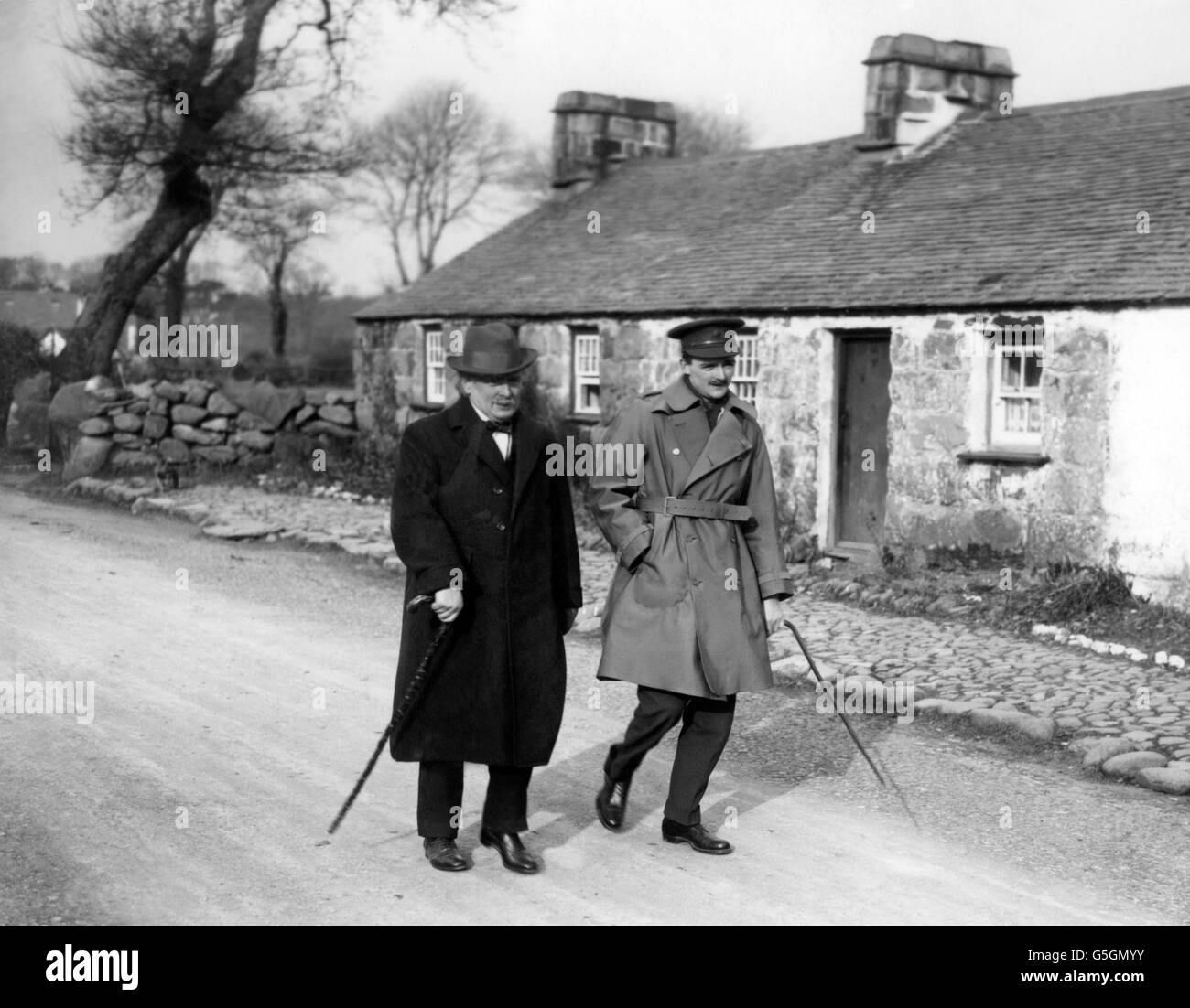 David Lloyd George visits his birthplace Criccieth, accompanied by his son Richard Lloyd George. Stock Photo