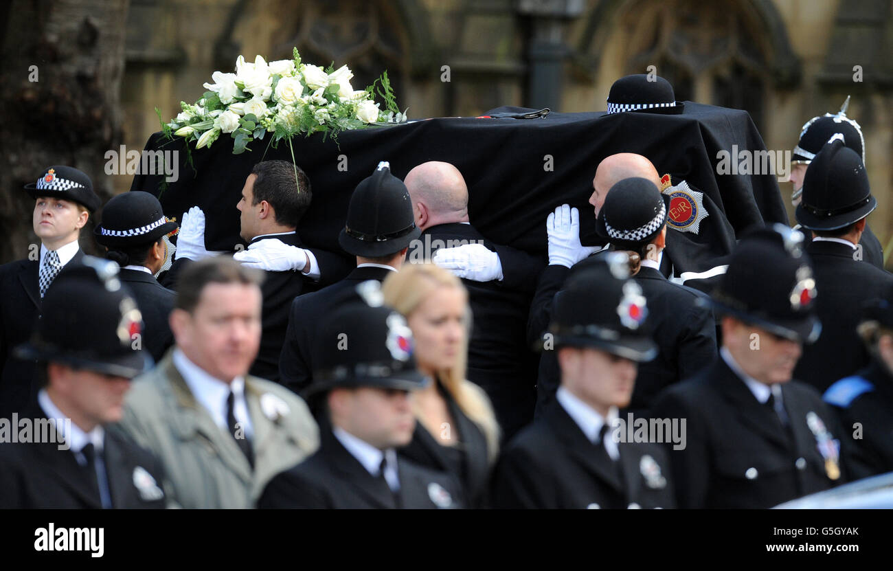 Nicola Hughes funeral Stock Photo - Alamy