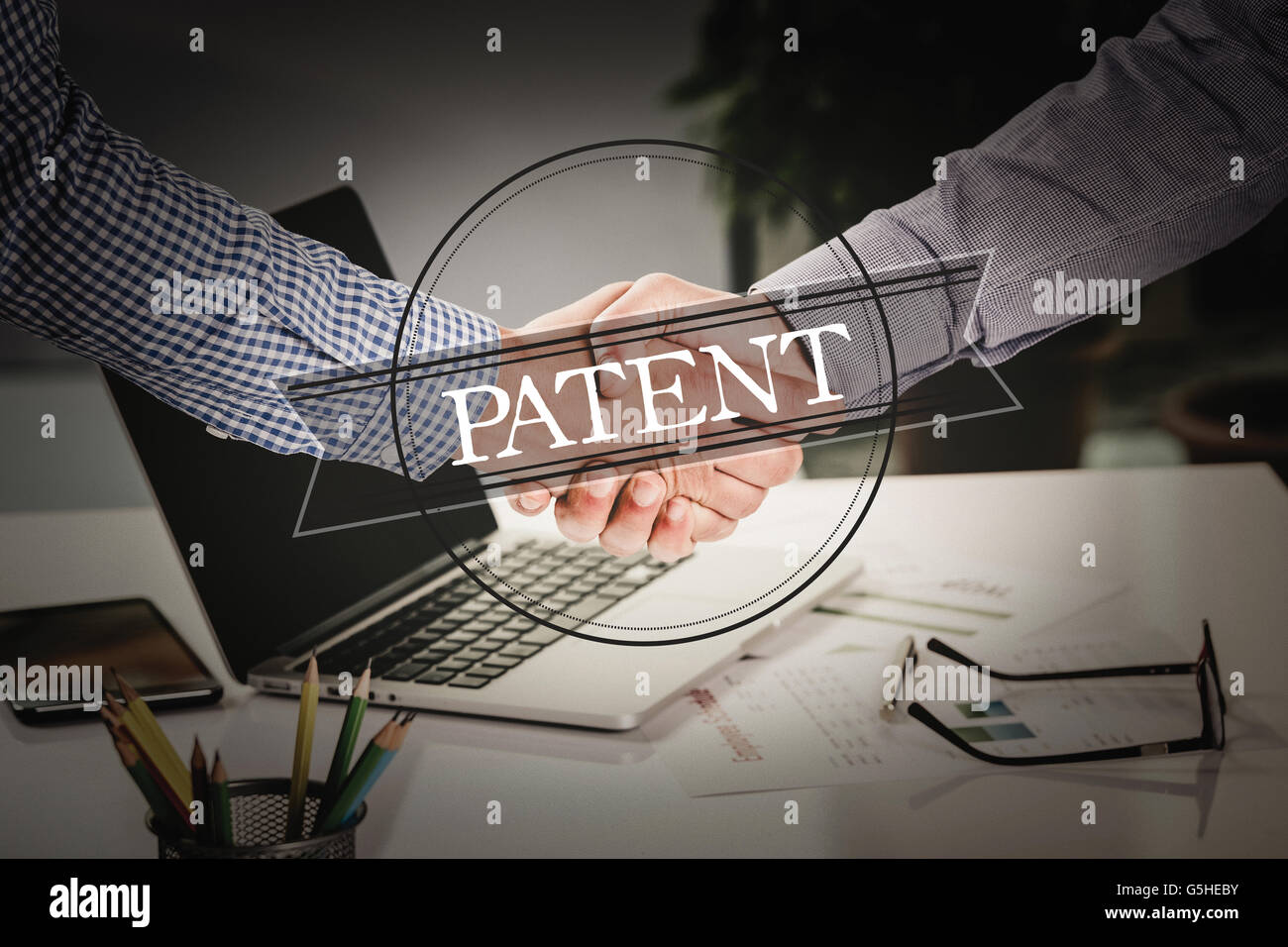 BUSINESS AGREEMENT PARTNERSHIP Patent COMMUNICATION CONCEPT Stock Photo