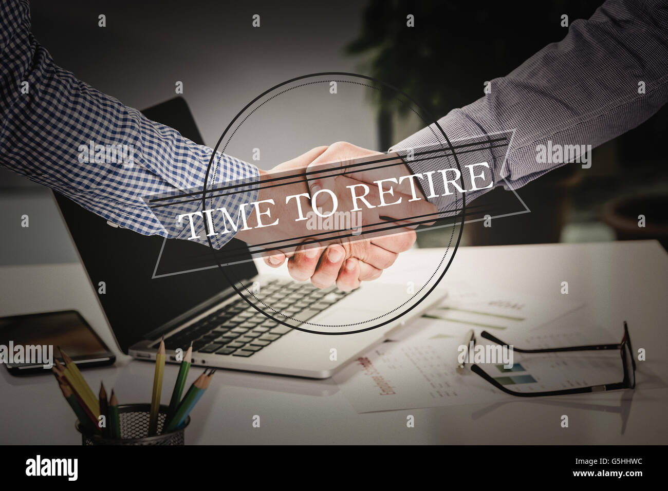 BUSINESS AGREEMENT PARTNERSHIP Time To Retire COMMUNICATION CONCEPT Stock Photo