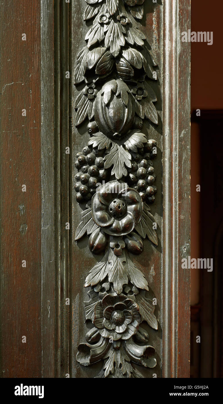 St Margaret Lothbury, church in the City of London. Carving on door frame Stock Photo