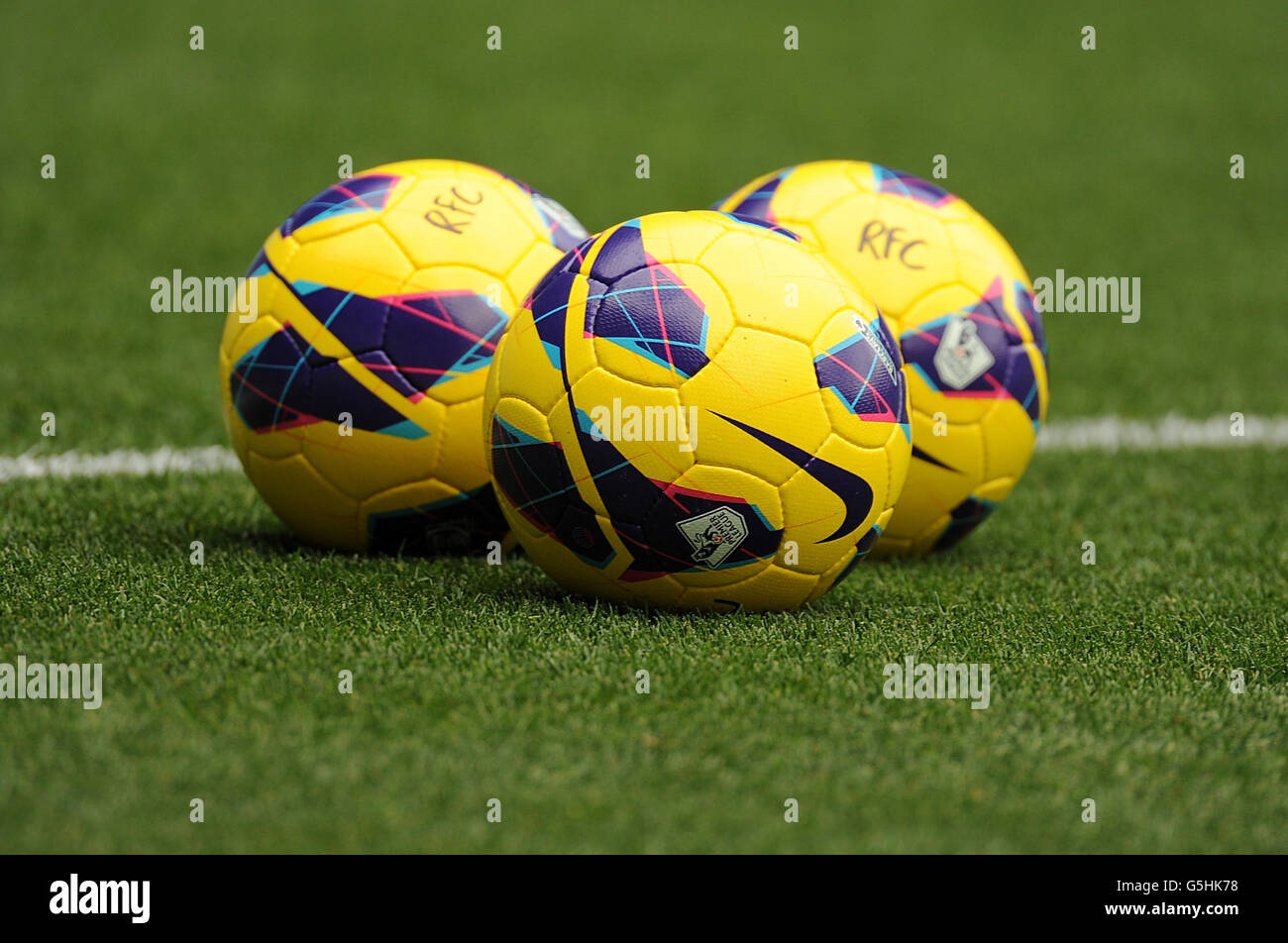 Official nike premier league winter matchballs hi-res stock photography and  images - Alamy