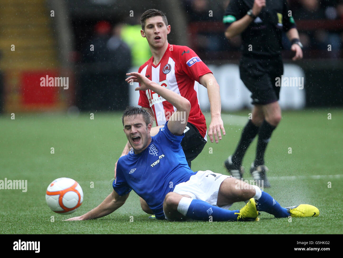 Soccer - Irn Bru Scottish Third Division - Clyde v Rangers - Broadwood ...