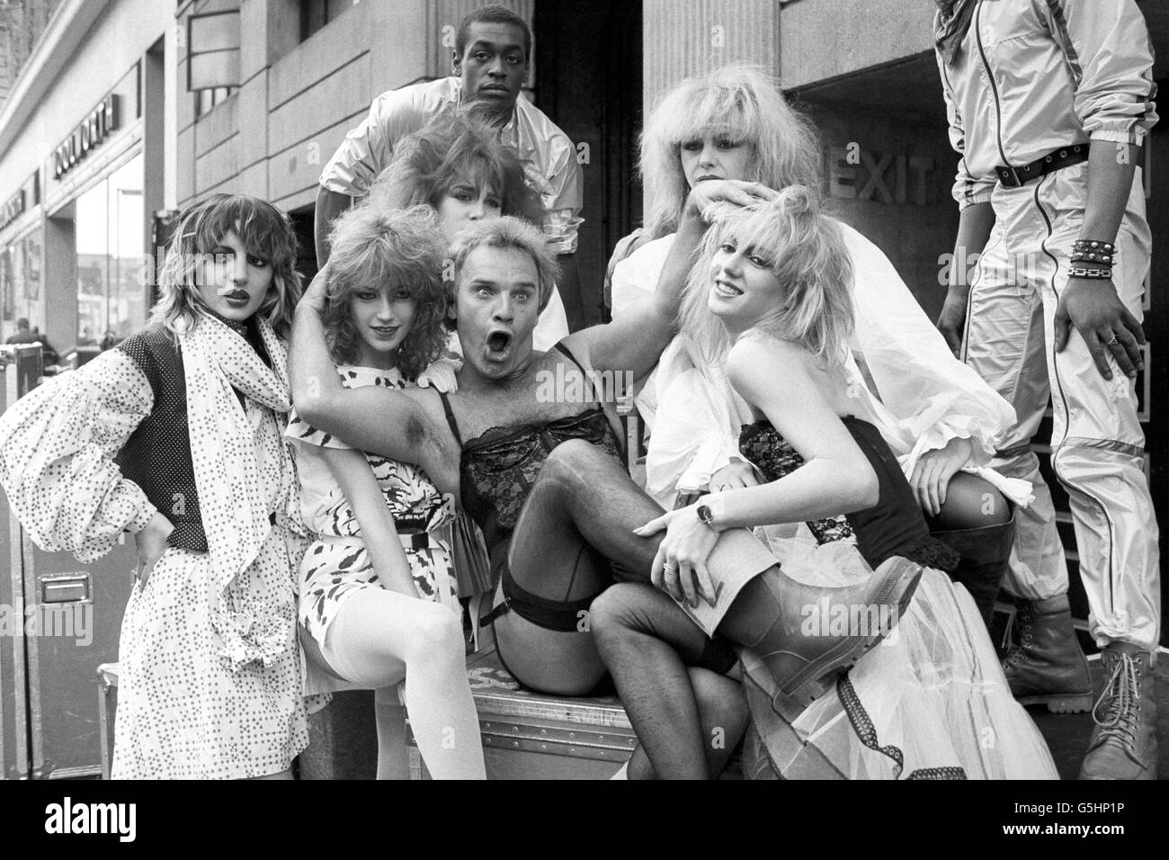 Entertainment - Freddie Starr with Hot Gossip - London Stock Photo