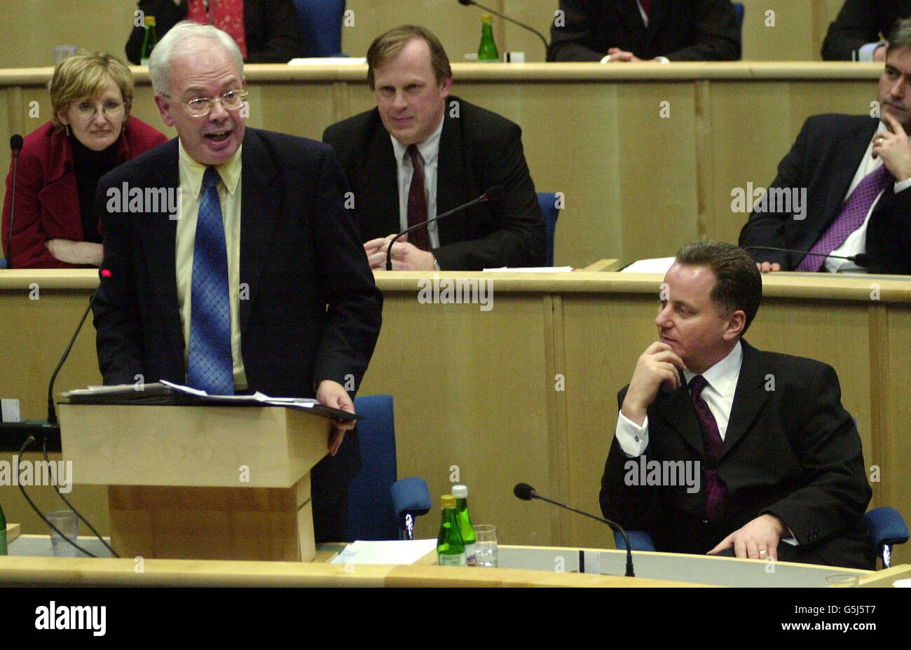Question Time in the Scottish Parliament/ Jack McConnell Stock Photo ...