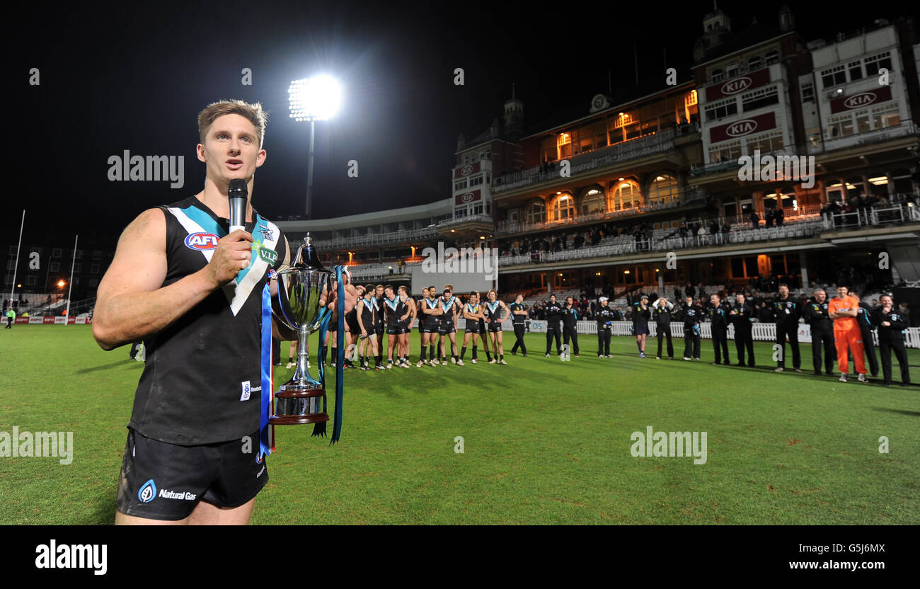 Adelaide cup hires stock photography and images Alamy