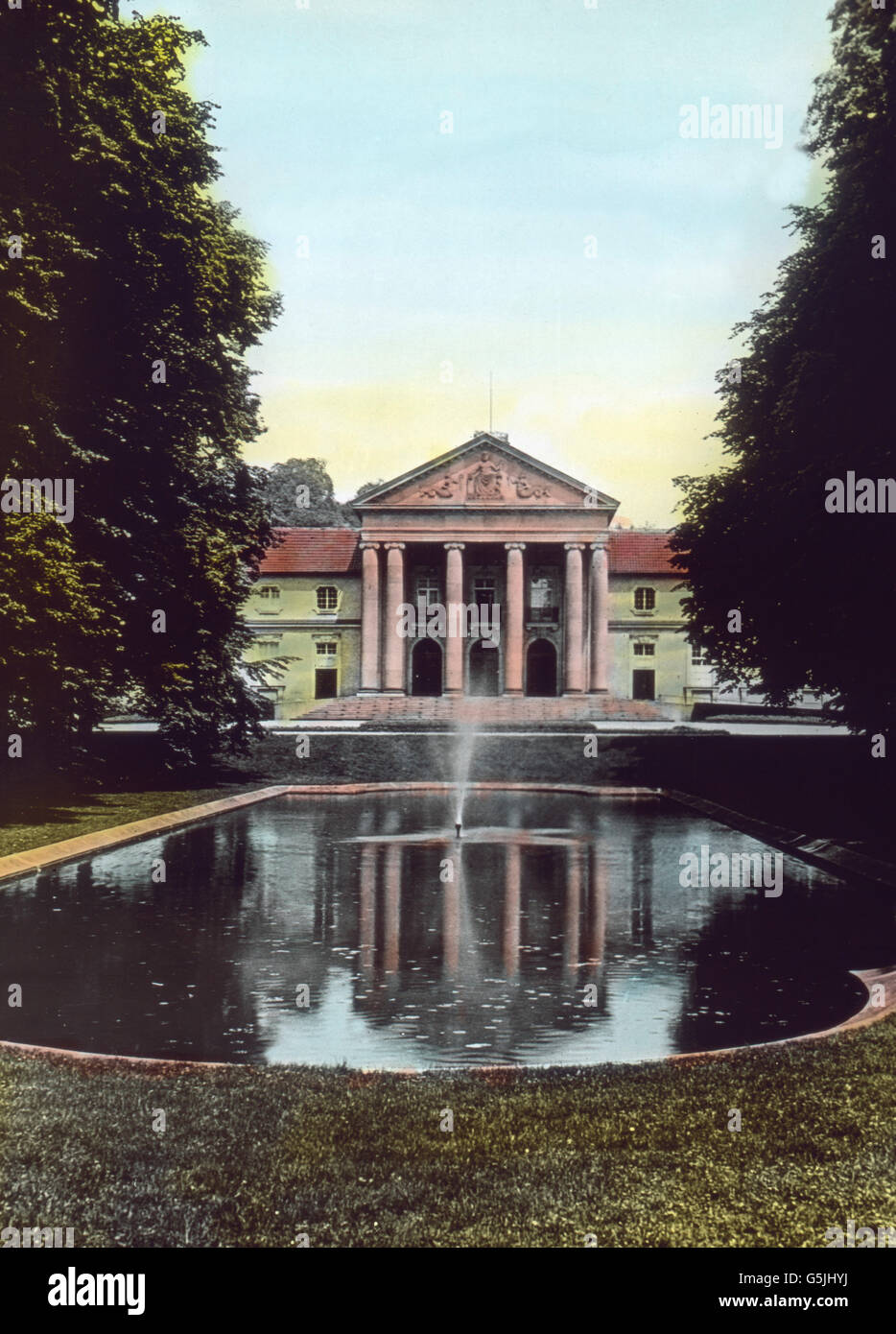Das neue Kurhaus in Aachen, 1920er Jahre. New spa resort at Aachen, 1920s. Stock Photo
