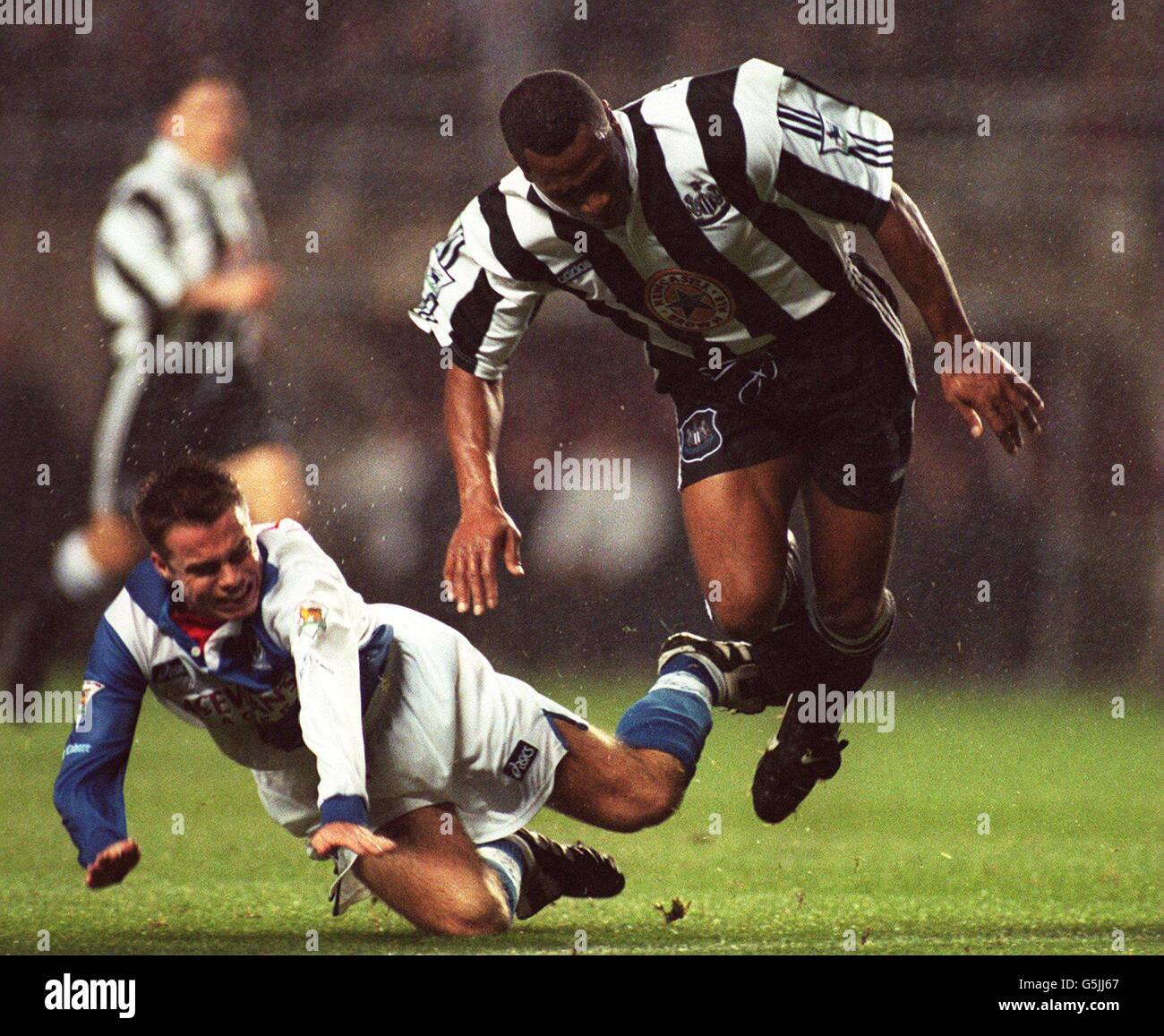 David batty and les ferdinand hi-res stock photography and images