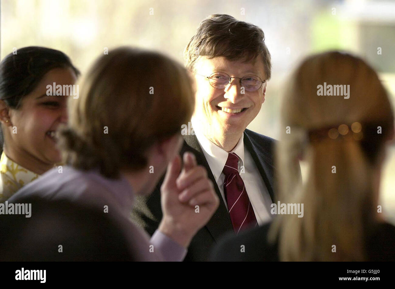 Bill Gates meets international students with scholarships from The Bill