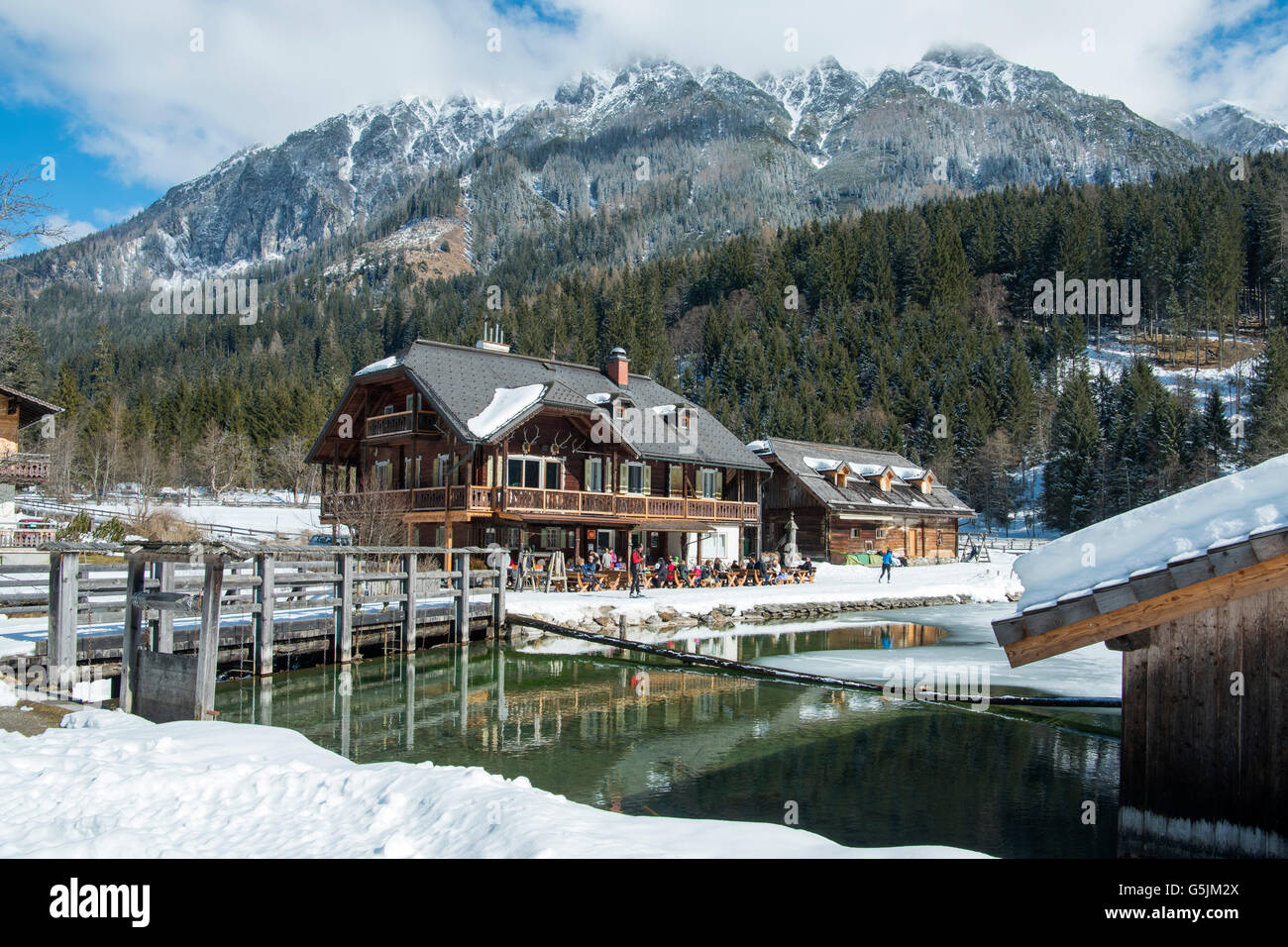 Österreich, Salzburger Land, Kleinarl bei Wagrain, Jagdhaus am Jägersee Stock Photo