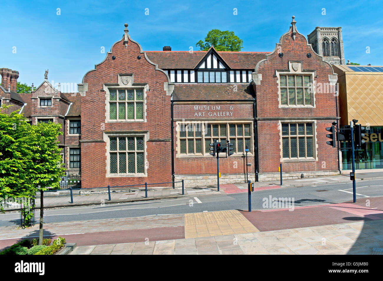 Maidstone museum hi-res stock photography and images - Alamy