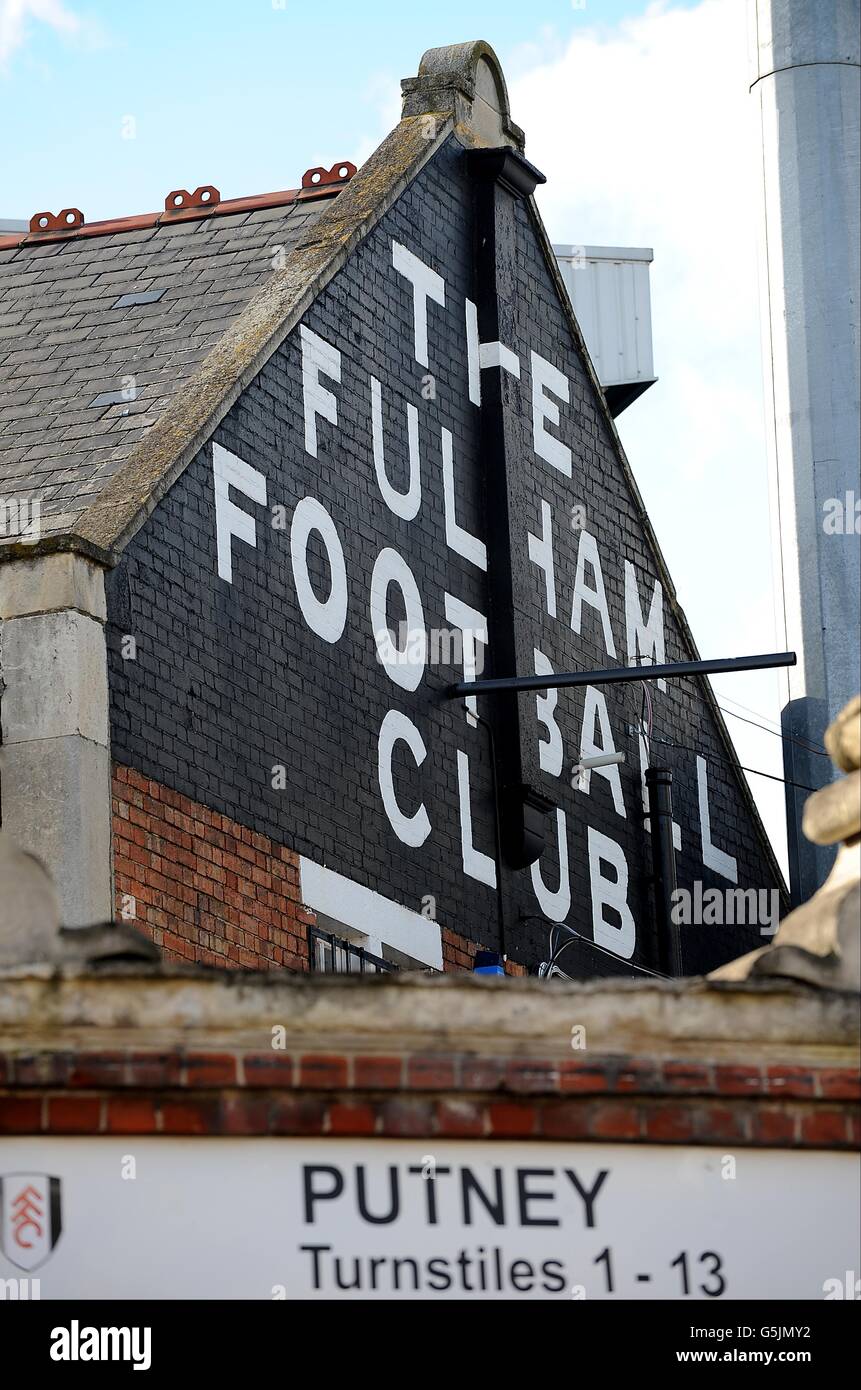 Soccer - Barclays Premier League - Fulham v Everton - Craven Cottage. General view of Craven Cottage Stock Photo