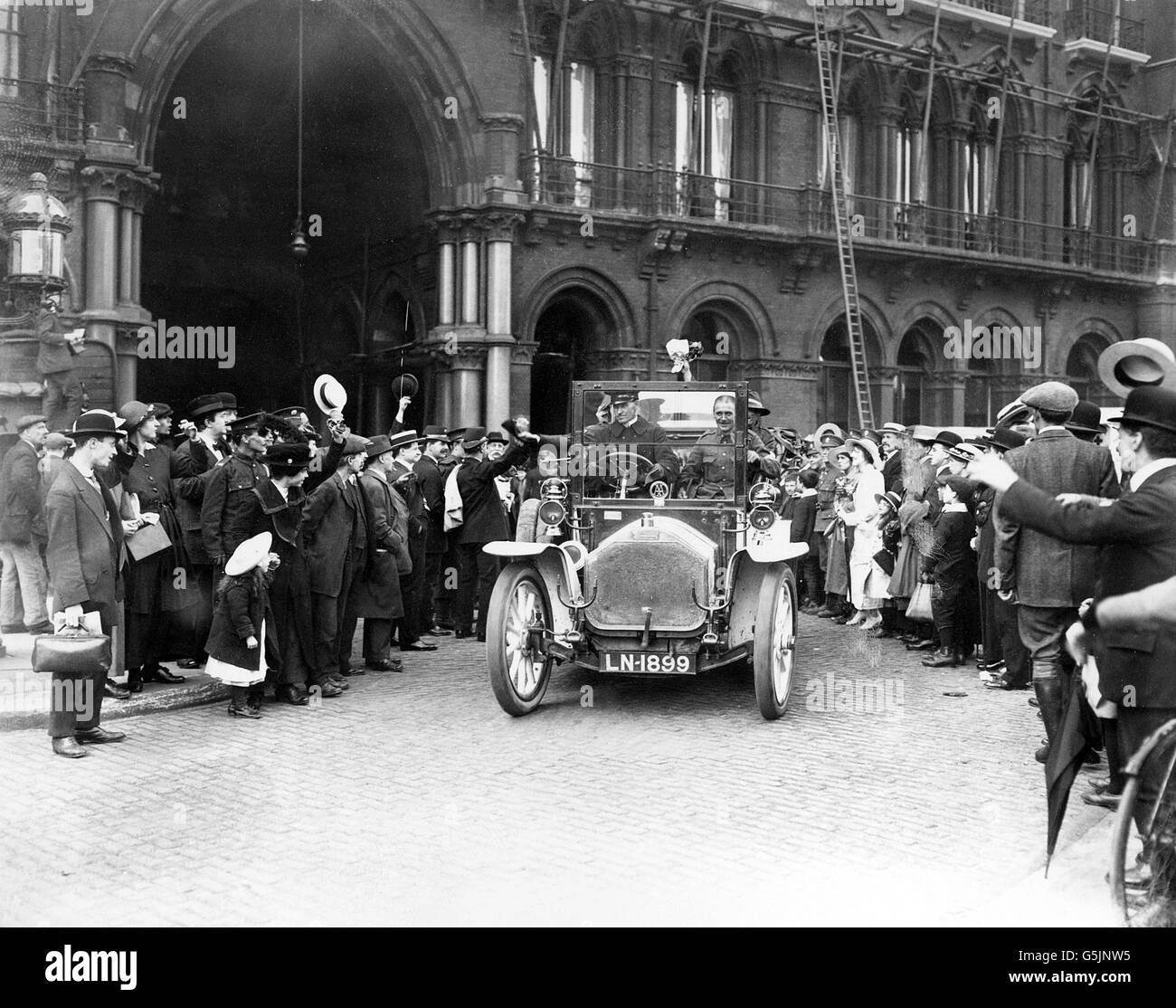 World War One - British prisoners arrive home Stock Photo