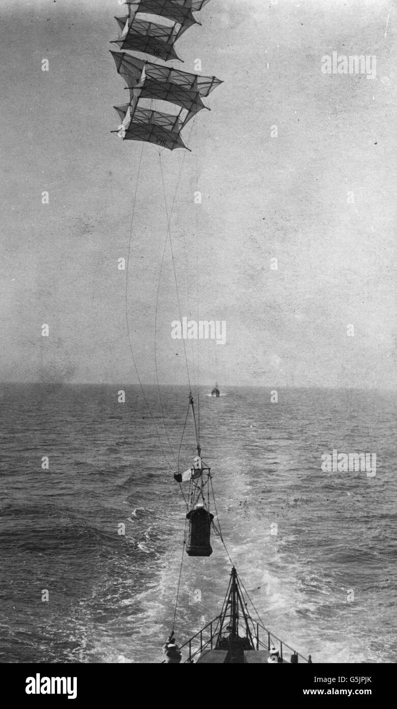 World war kite Black and White Stock Photos & Images Alamy