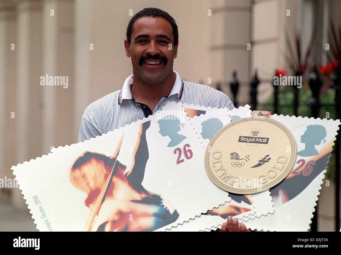 Daley Thompson Stock Photo: 106749528 - Alamy