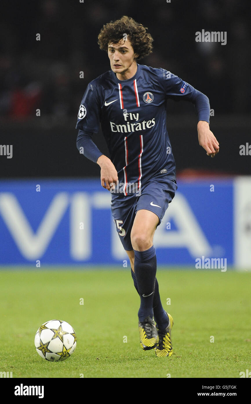 Adrien rabiot paris saint germain hi-res stock photography and images ...