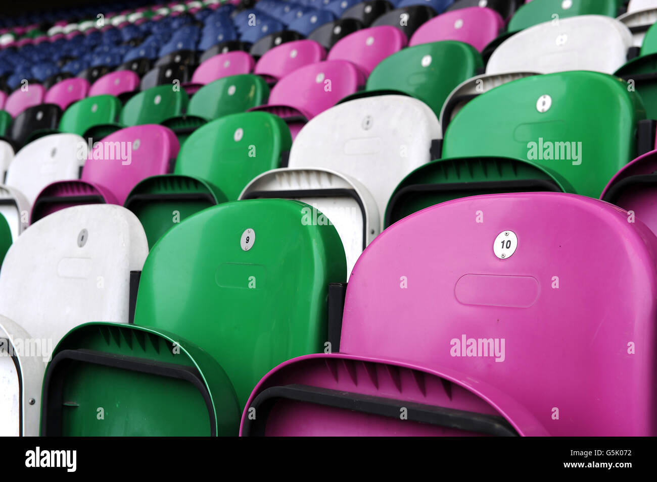 Murrayfield seats hi-res stock photography and images - Alamy