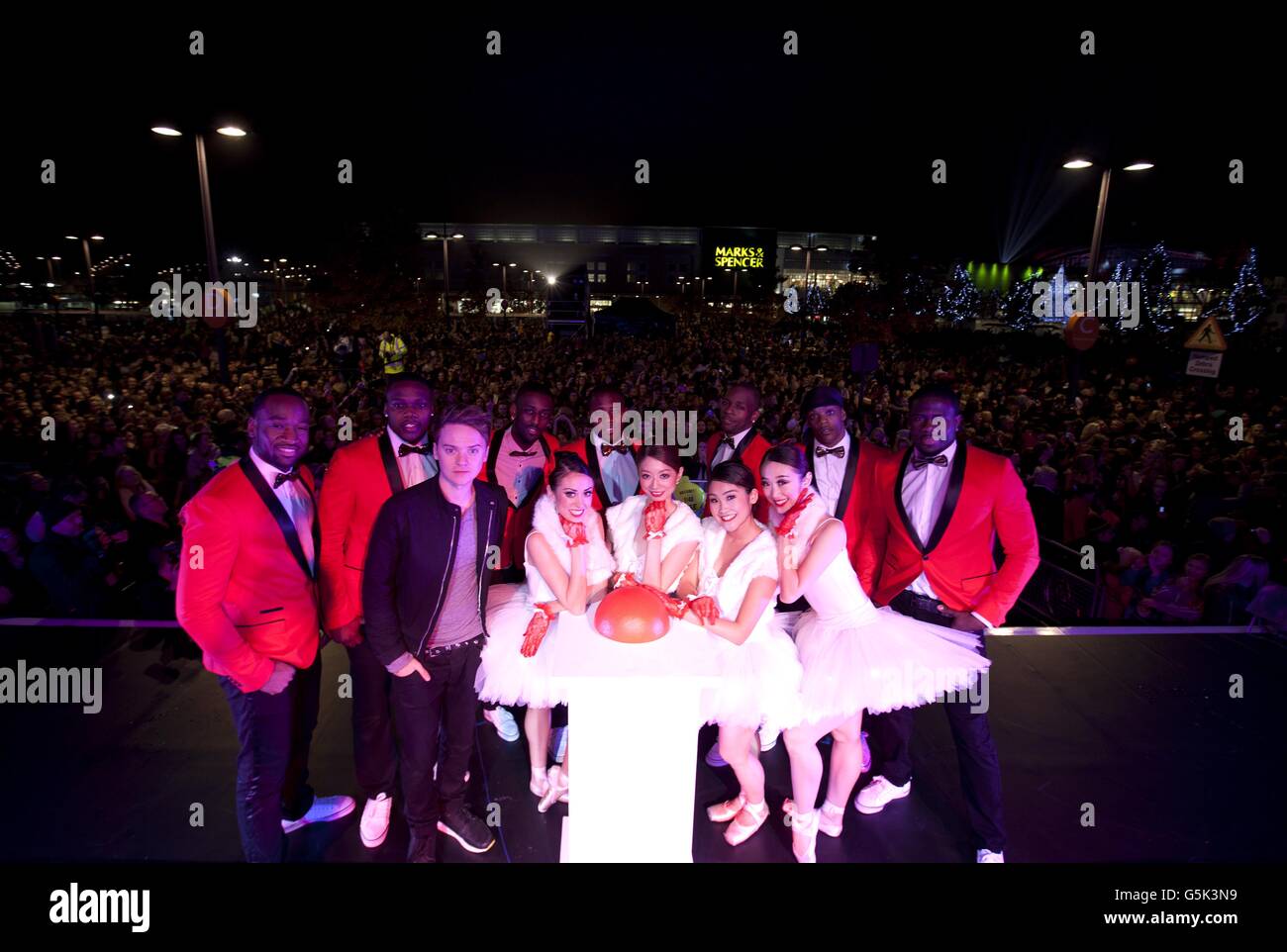 Bluewater Christmas Lights Greenhithe Stock Photo Alamy