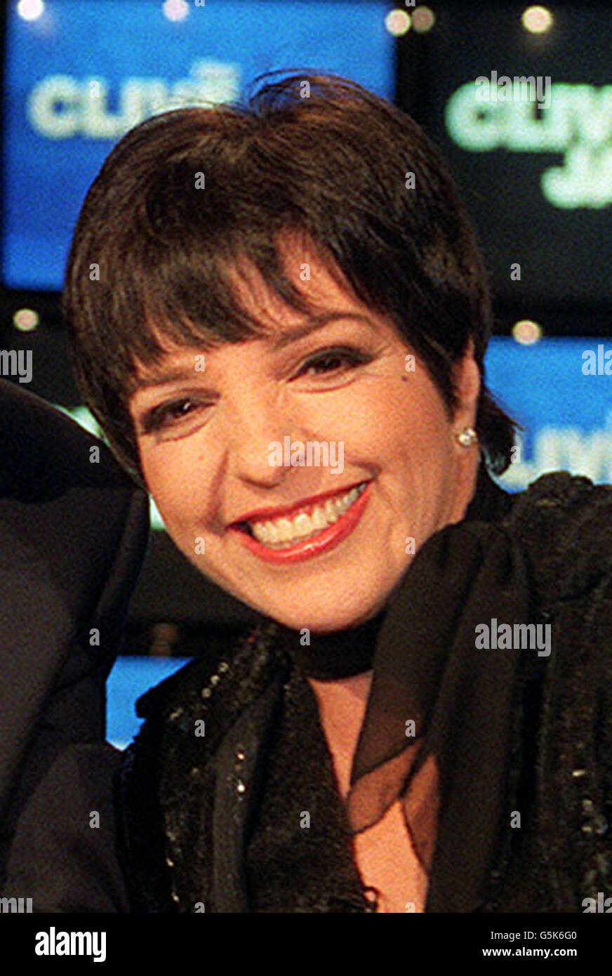Actress/singer Liza Minnelli. 23/11/01: Minnelli who revealed she has put health fears behind her and was planning her fourth marriage. The 55-year-old singer said she was so happy as she revealed the 3.5 carat diamond ring given to her by fiance David Gest. * who produced Michael Jackson's comeback concert in September 2001. 10/12/01: Actress and singer Liza Minnelli is to be married in a lavish New York ceremony with Dame Elizabeth Taylor as her maid of honour and Michael Jackson giving her away. The star will tie the knot with her fourth husband, David Gest, in New York's St Patrick's Stock Photo