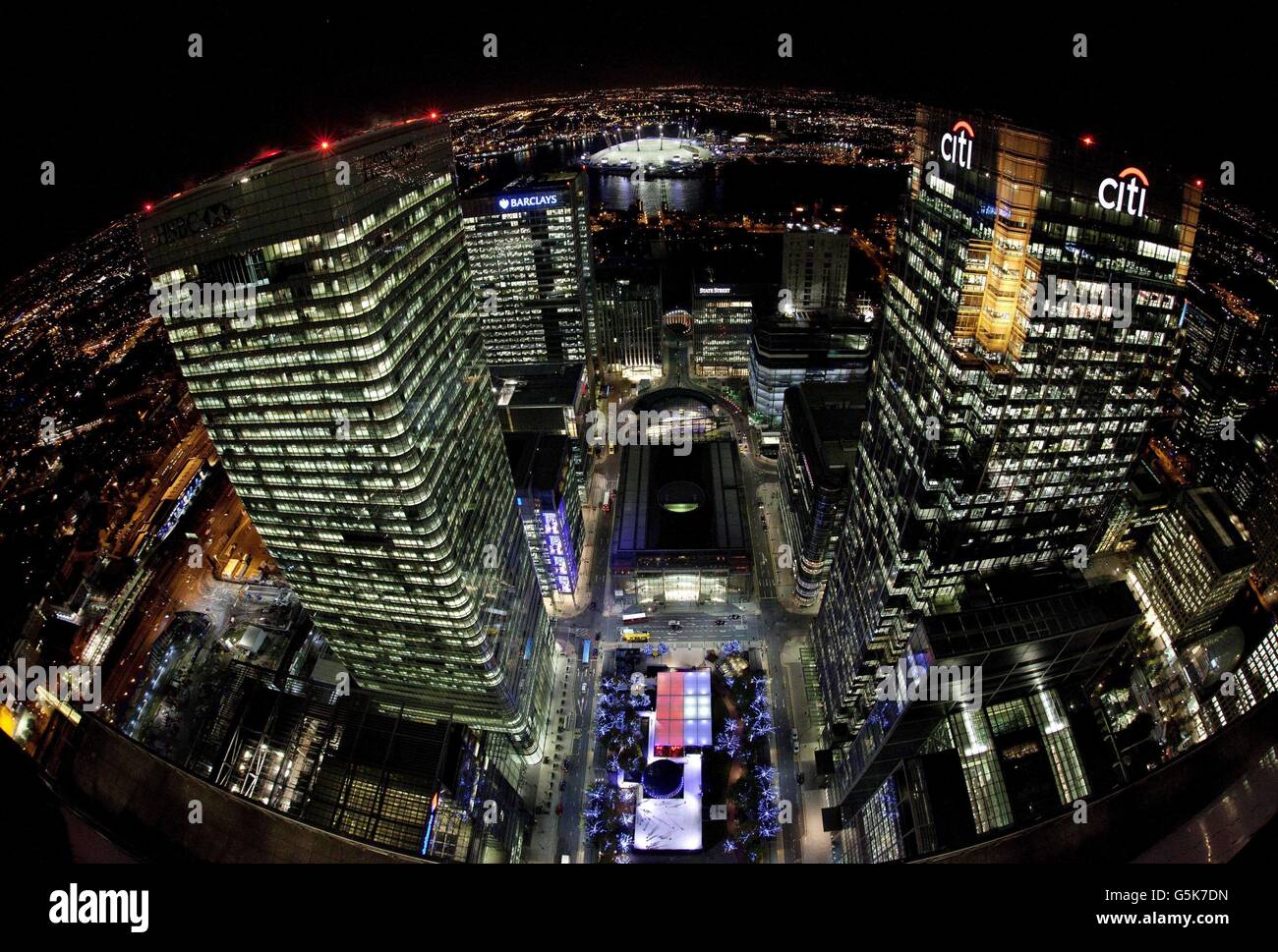Canary Wharf Ice Rink Stock Photo - Alamy