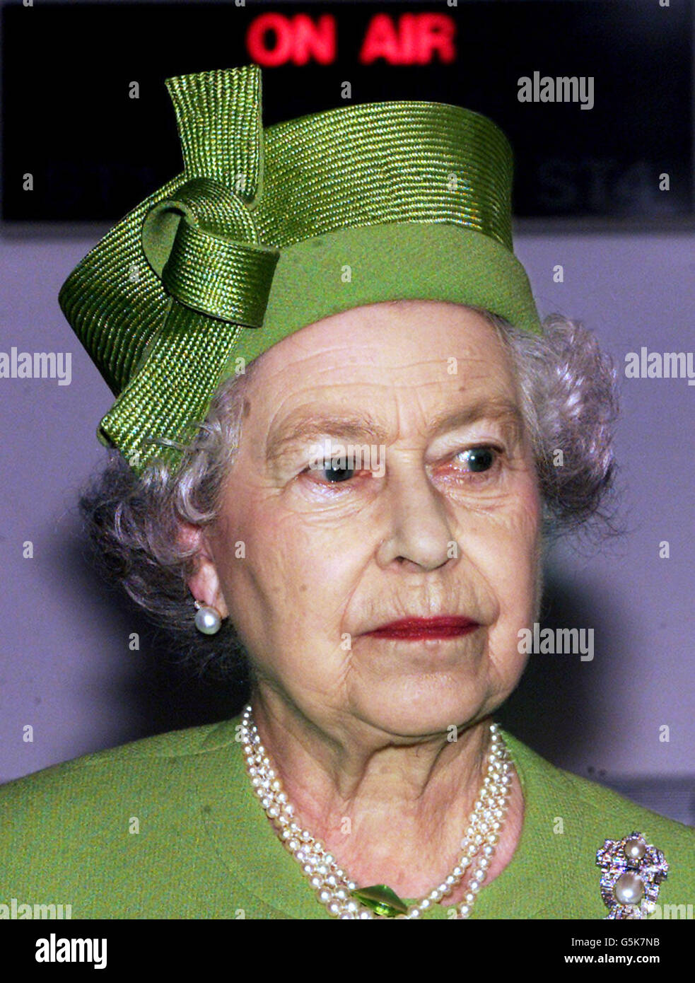 The Queen as she visits the studios of the Independent Television News in London. The Queen and The Duke of Edinburgh spent the day visiting broadcast facilities throughout London. * 11/12/01: Britain's Queen Elizabeth II, who was visiting a birthing pool and talking to a mother who experienced childbirth in water. More used to conventional ways of giving birth, the Queen was being told by Selina Mayne, with one-month-old daughter Ella, what it was like to use the birthing pool at the new Queen Elizabeth Hospital in Woolwich, south-east London. Stock Photo