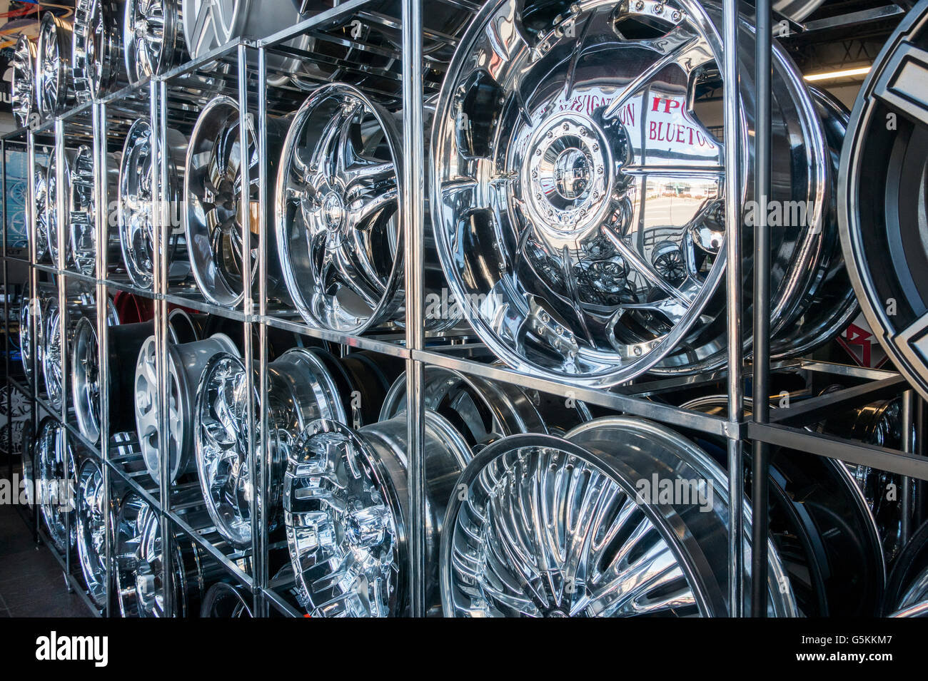 Wheel caps hi-res stock photography and images - Alamy