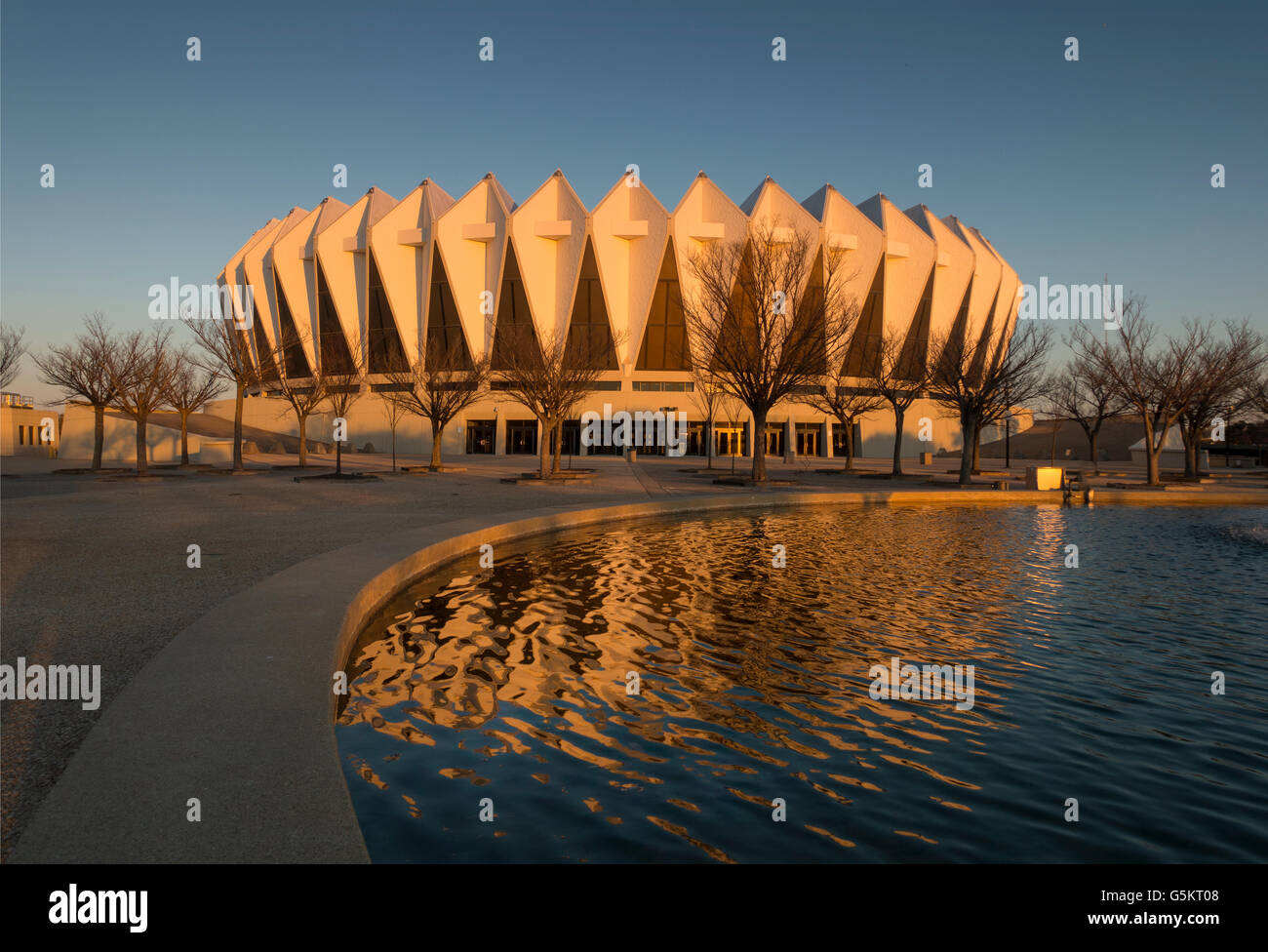 Hampton Coliseum Virginia VA Stock Photo Alamy