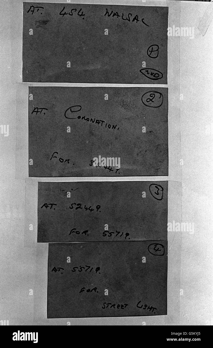 Samples of the Black Panther's handwriting which went on display at a police press conference at Kidsgrove, Staffs, headquarters of the Lesley Whittle murder hunt. * Commander John Morrison head of Scotland Yard's muder squad, produced four numbered envelopes found in a car abandoned at Dudley, Worcs., after a security guard had been shot by the Panther. Stock Photo