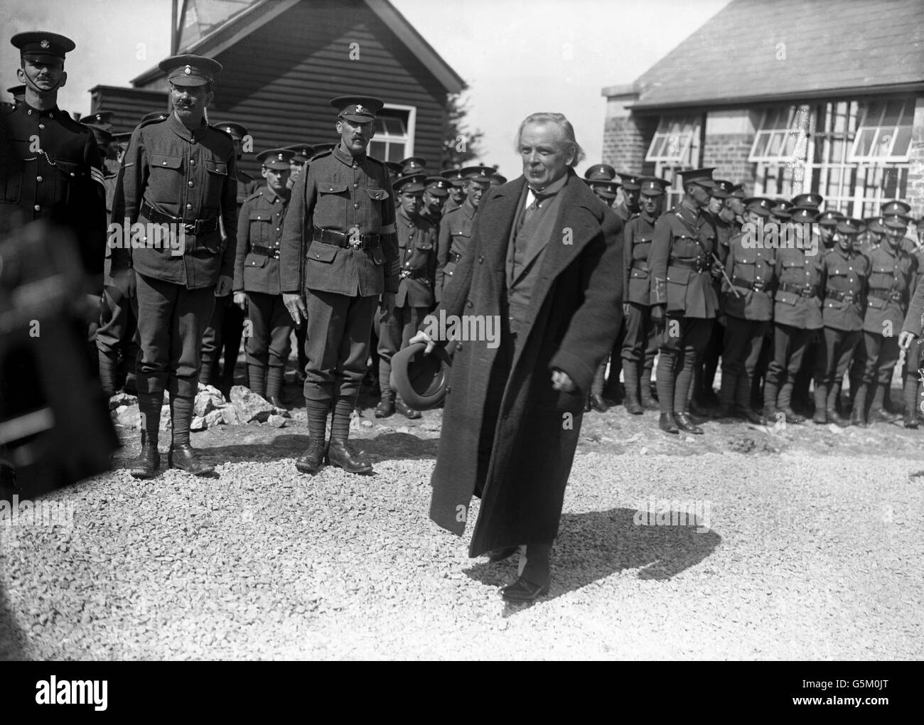 David Lloyd George visits soldiers at Kimmel Camp in Rhyl, North Wales. Stock Photo