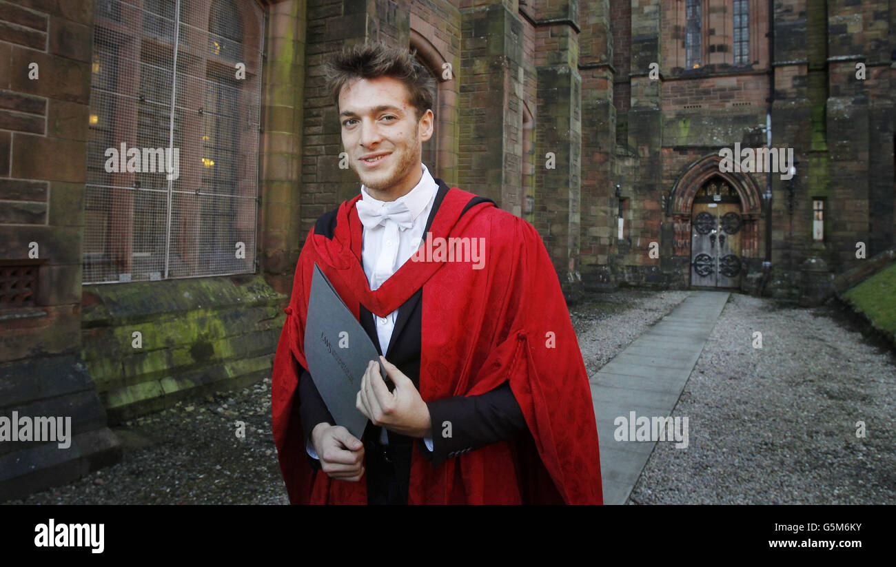 Singer Paolo Nutini receives an honorary doctorate from the University of the West of Scotland(UWS), at the Thomas Coats Memorial Baptist Church in his hometown of Paisley, Renfrewshire in Scotland. Stock Photo