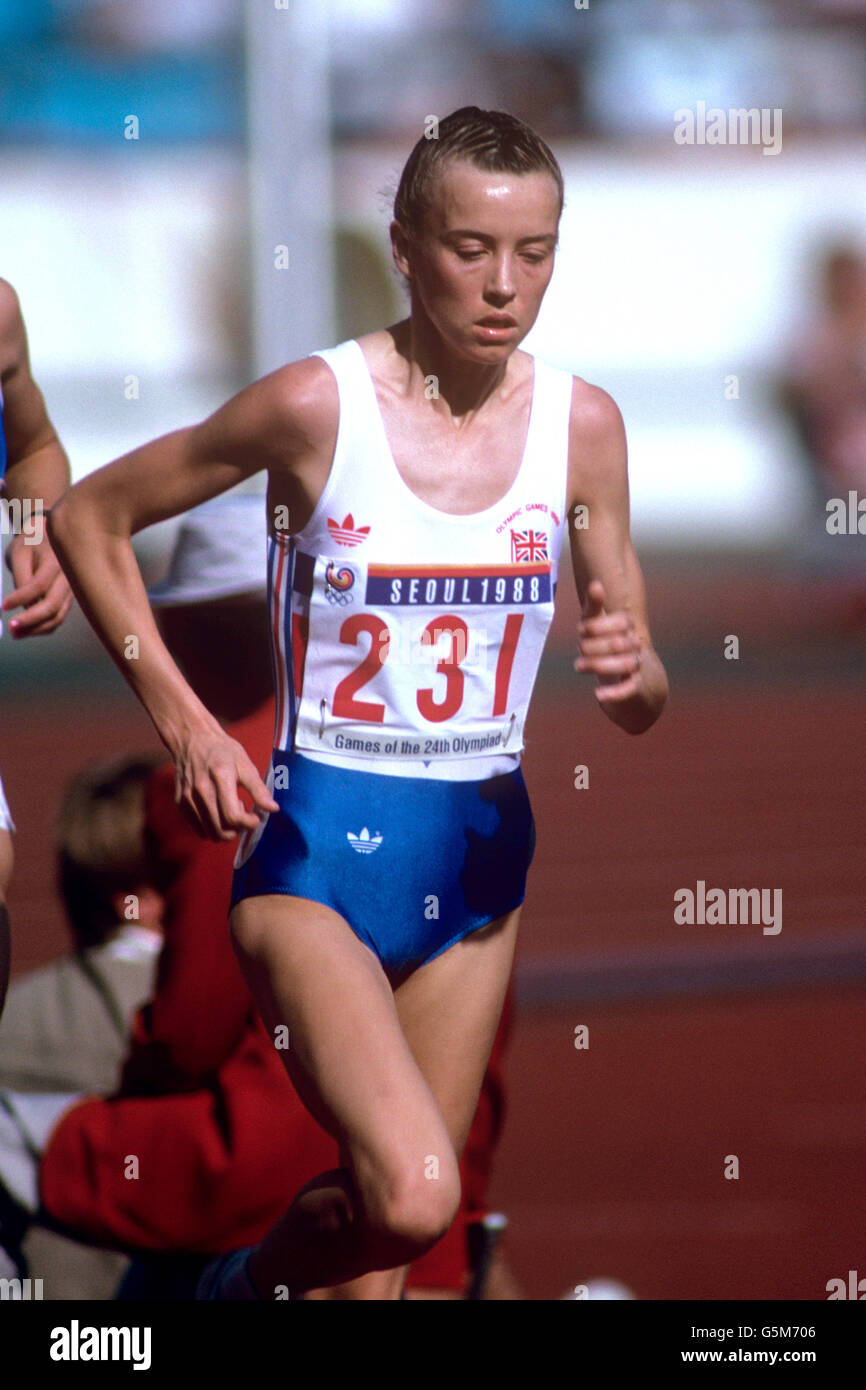 Athletics - 1988 Seoul Olympic Games - Women's 10,000 metres - Seoul Olympic Stadium Stock Photo
