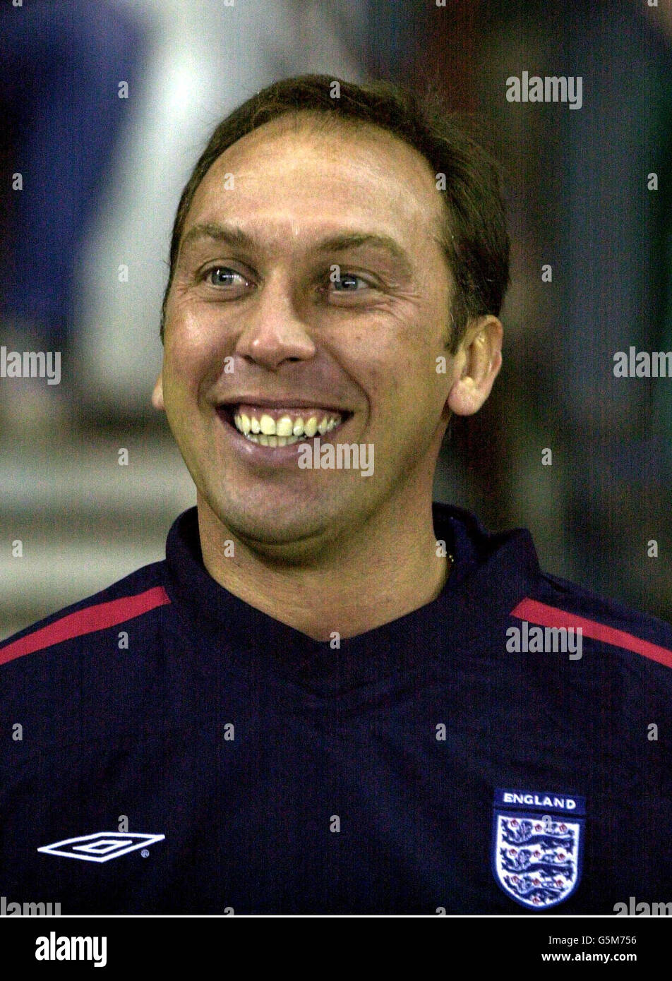 England's Under 21 manager David Platt during the play-off, second leg of the UEFA U21 Championship Qualifier, between England v Holland at Pride Park, Derby.. Photo Rui Vieira. Stock Photo