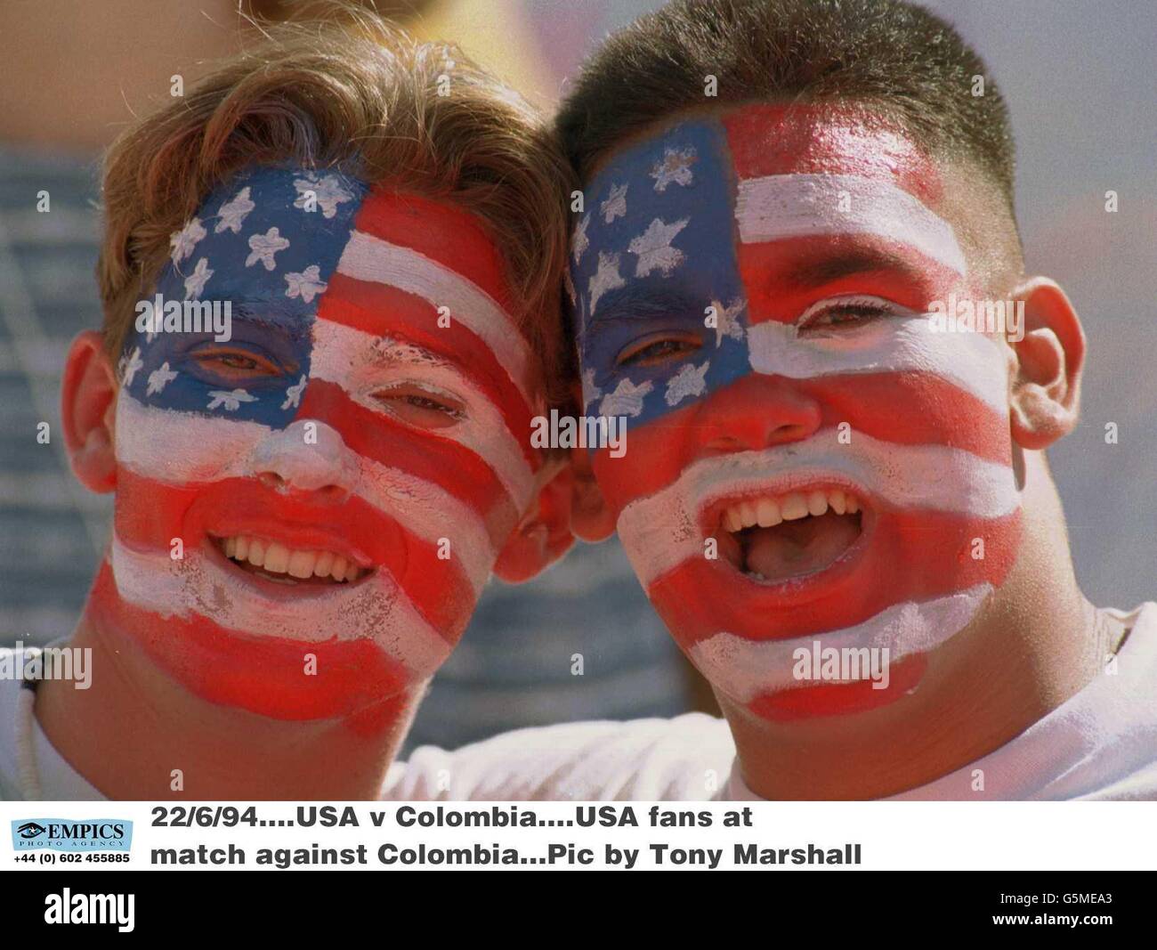 Soccer - World Cup USA 94 - Group A - USA v Colombia. USA Fans Stock Photo