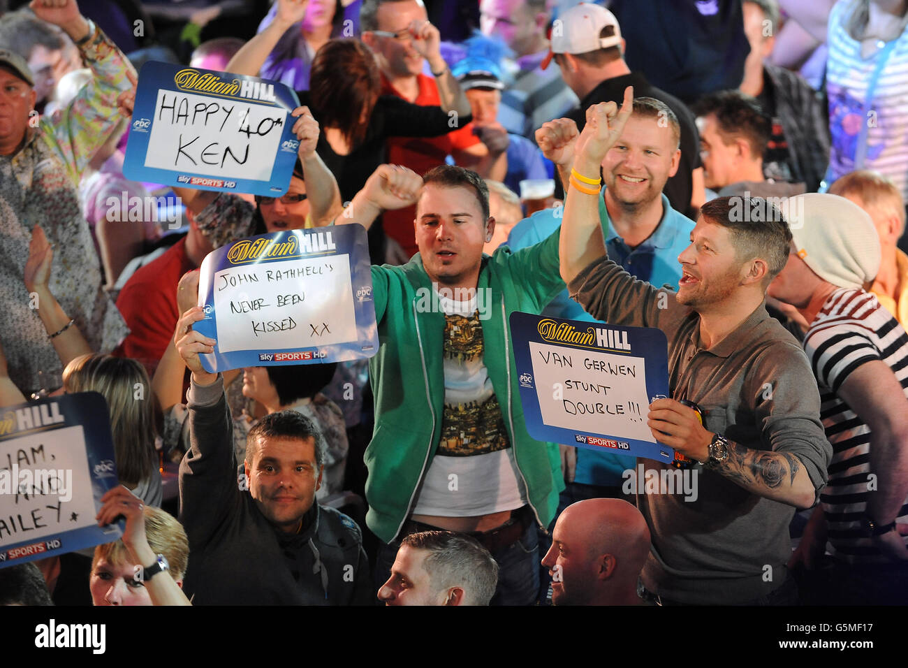 820 Koleksi Darts at the Civic Wolverhampton 2018 Terbaru
