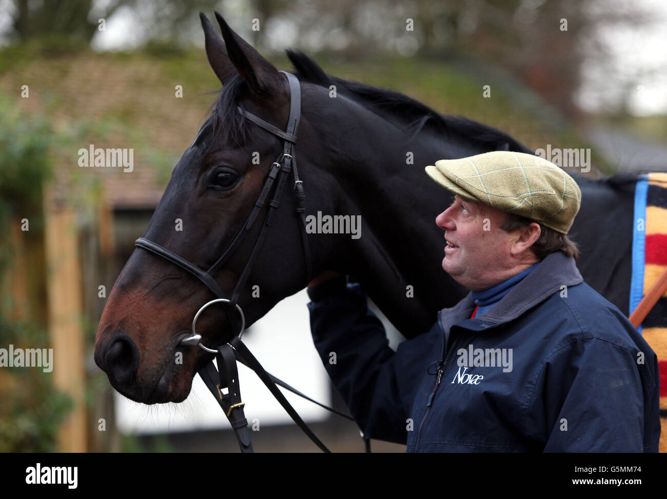 Horse racing nicky henderson stable visit seven barrows stables hires
