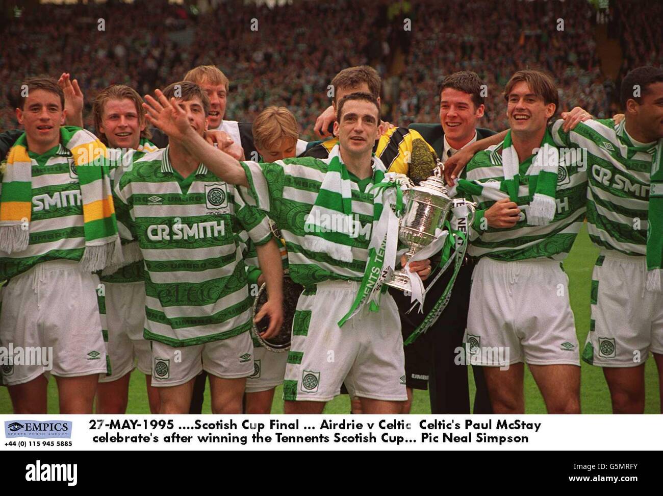 27-MAY-1995 ....Scotish Cup Final ... Airdrie v Celtic Celtic's Paul McStay celebrate's after winning the Tennants Scotish Cup Stock Photo
