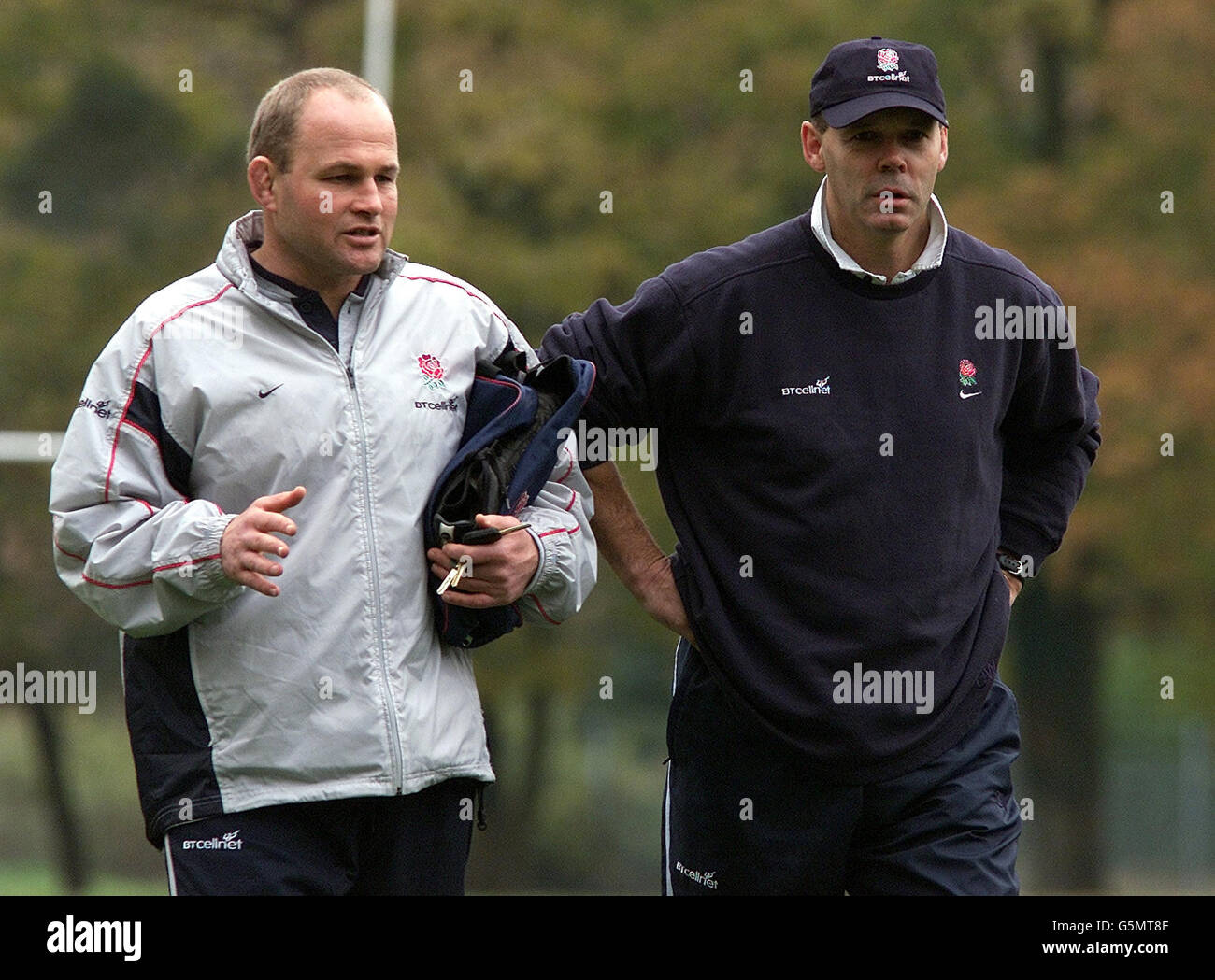 England head coach Clive Woodward (right) with one of his assistant coaches Andy Robinson , during a training session at Sandhurst. Stock Photo