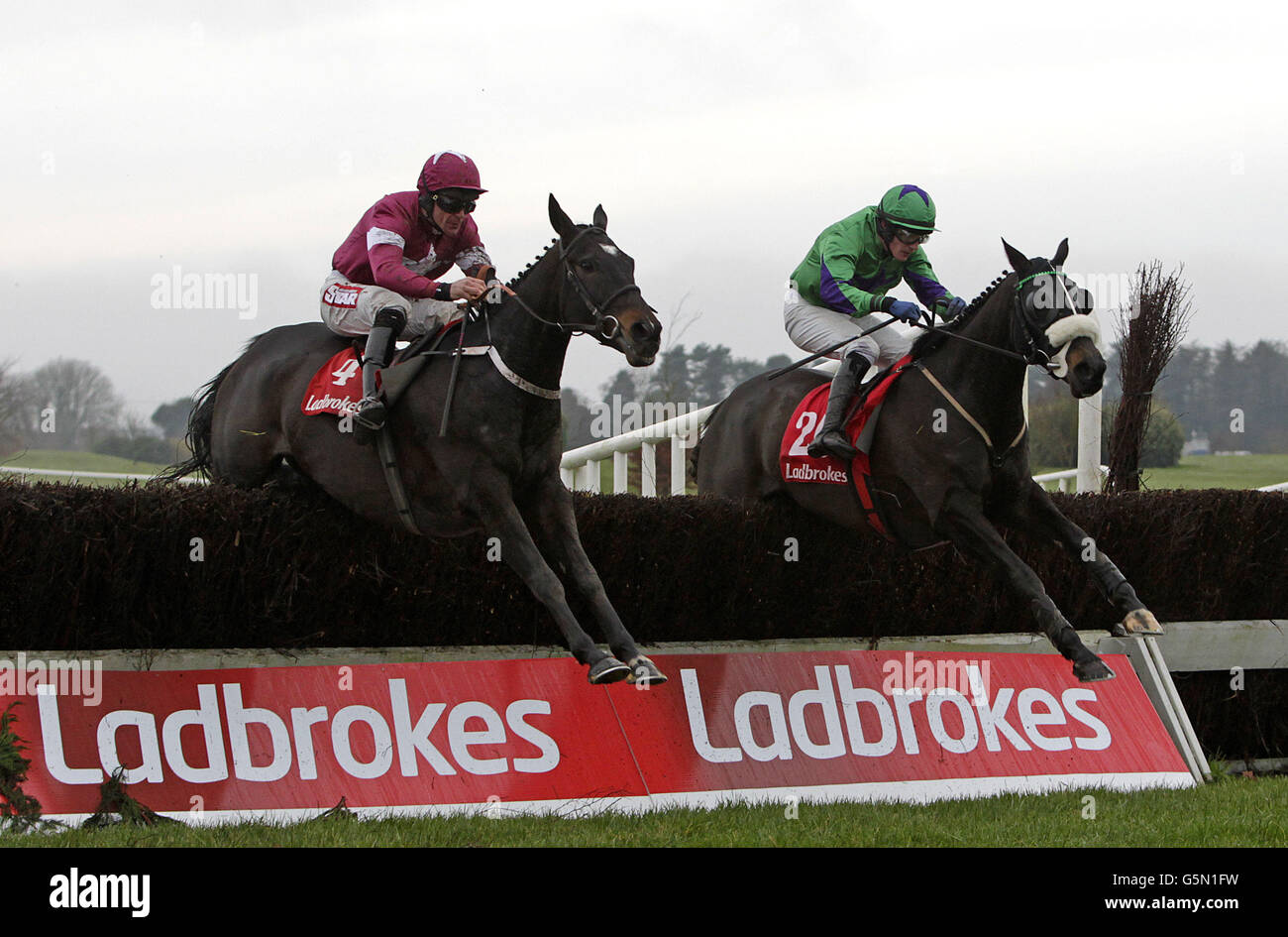 Horse Racing Navan Racecourse High Resolution Stock Photography And Images Alamy