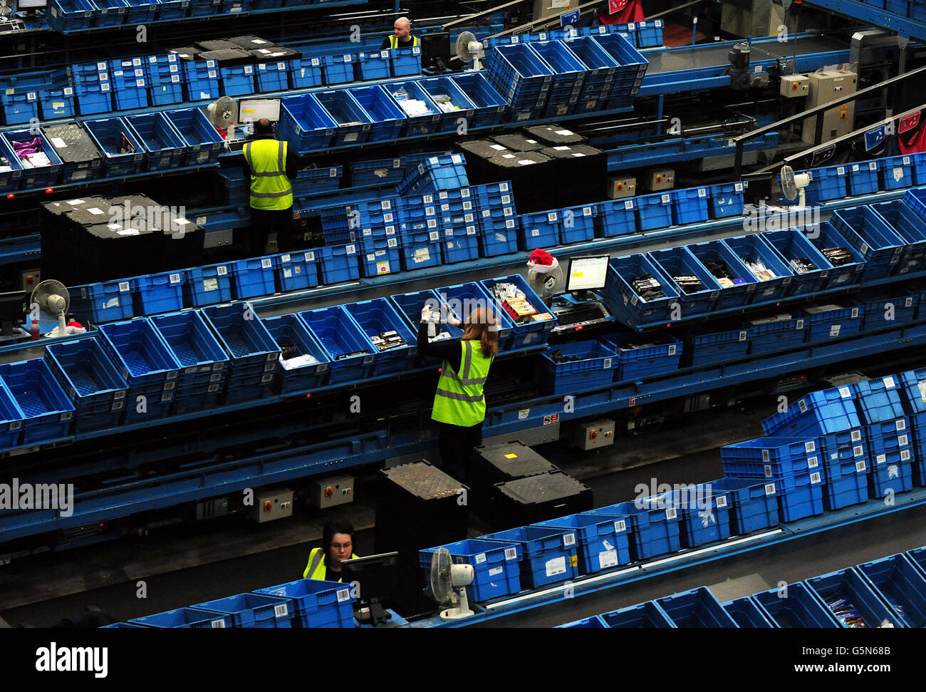 Barton under needwood hires stock photography and images Alamy