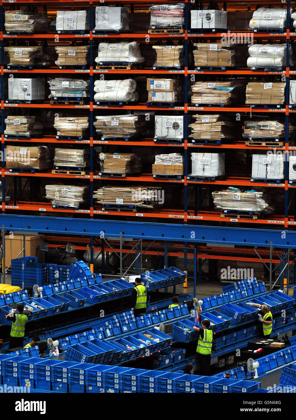 Argos Distribution Centre Stock Photo Alamy