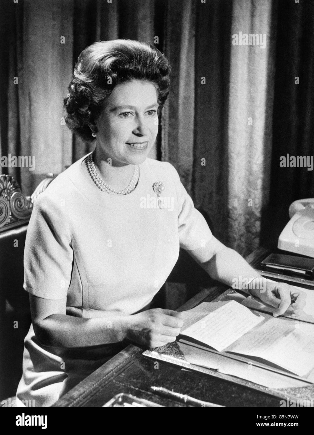 First monarch to make christmas day broadcast