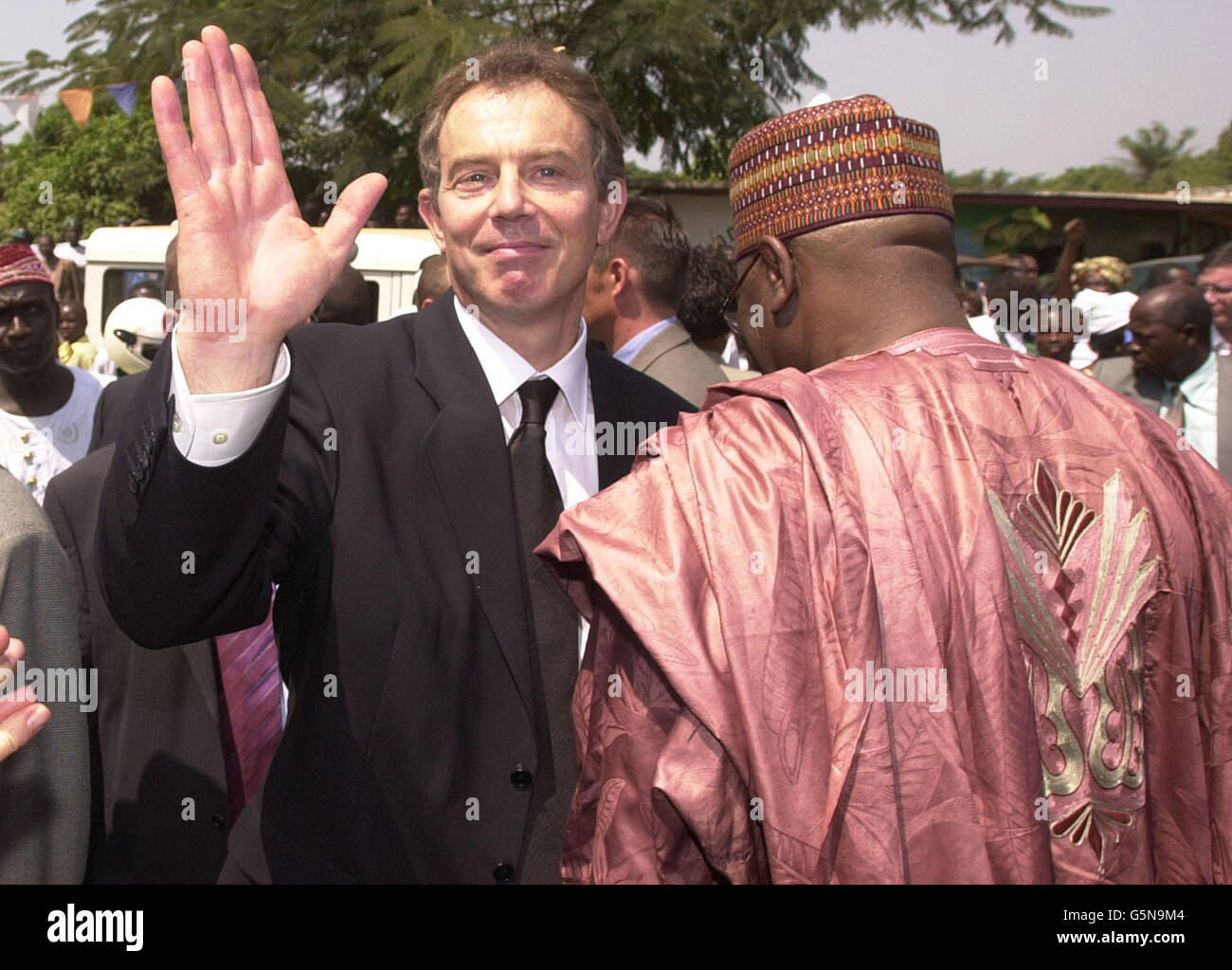 Tony Blair visits Sierra Leone Stock Photo - Alamy