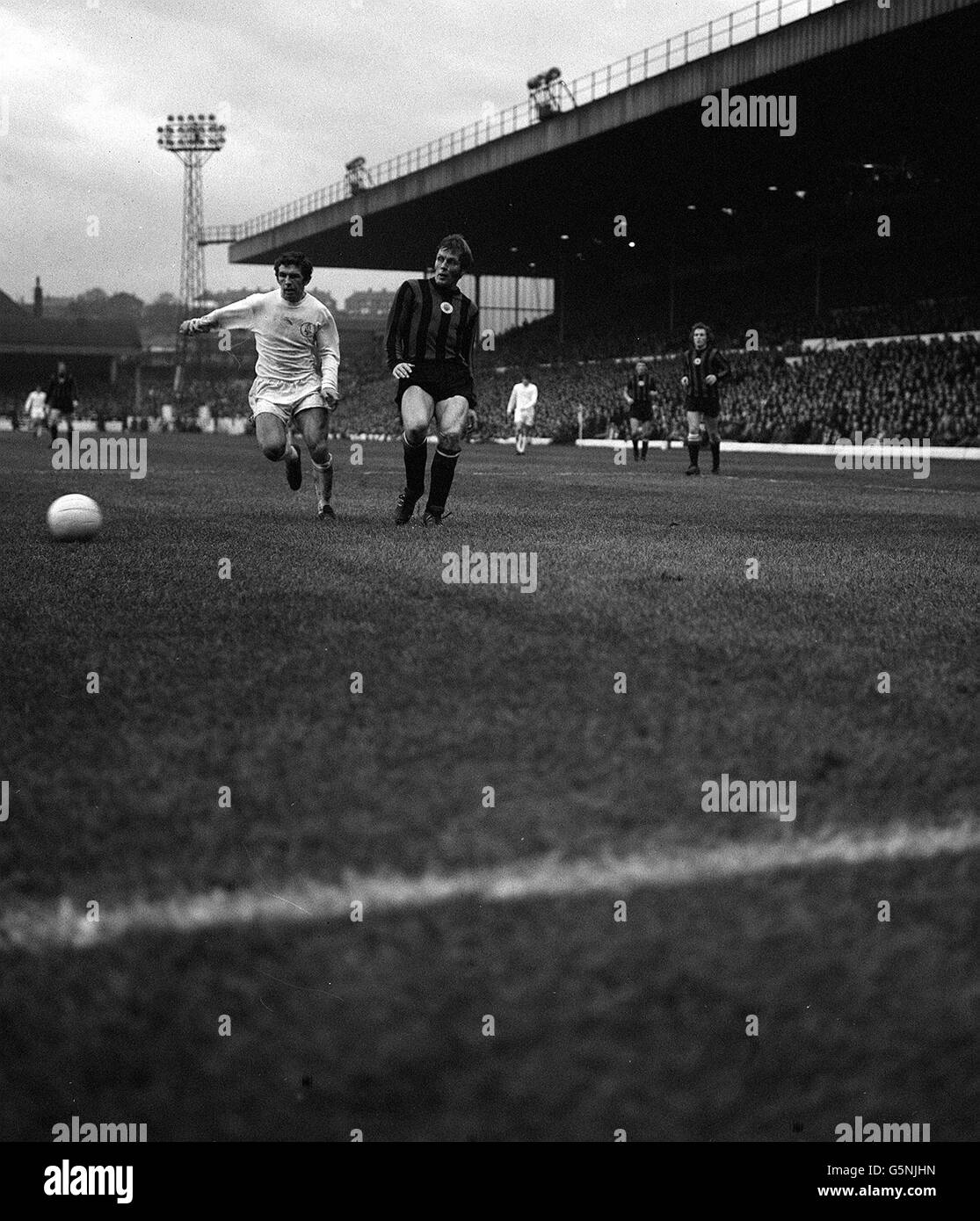 Johnny Giles. Johnny Giles of Leeds United (left). Stock Photo