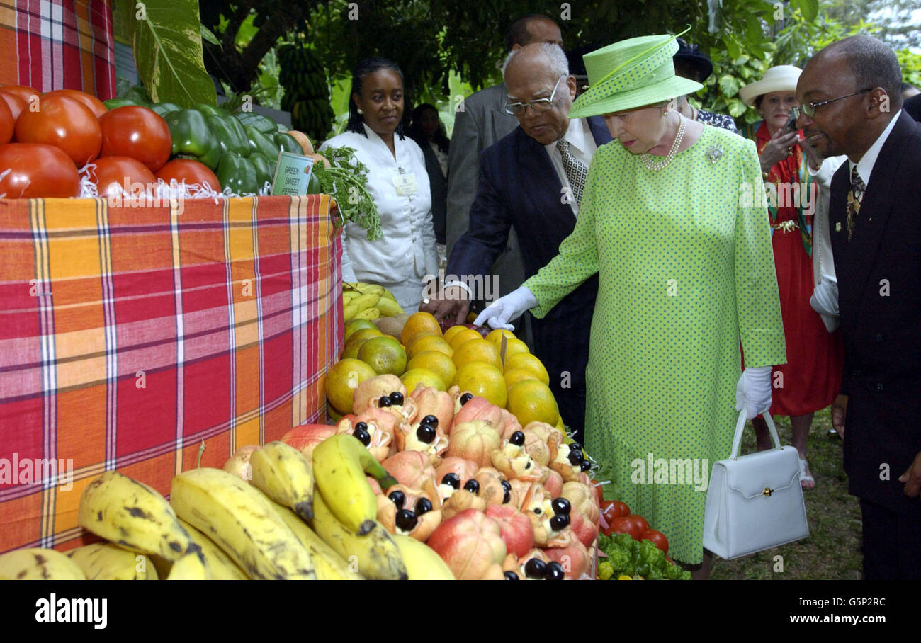 Queen visits the Sugar Mill Restaurant garden fair, Half Moon Hotel, Montego Bay, Jamaica during her Jubilee Tour. Stock Photo