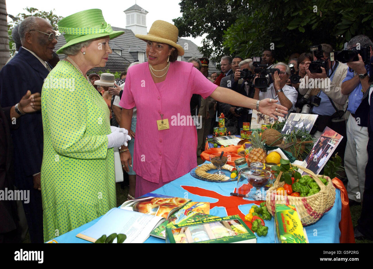 Queen visits the Sugar Mill Restaurant garden fair, Half Moon Hotel, Montego Bay, Jamaica during her Jubilee Tour. Stock Photo
